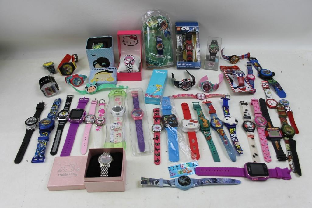 Large Lot of Watches including Hello Kitty and other: Large Lot of Watches including Hello Kitty, Batman, Snoopy, Winnie the Poo, 101 Dalmatians, Star Wars, Cat in the Hat, Mickey Mouse, The Simpson's and other Children's