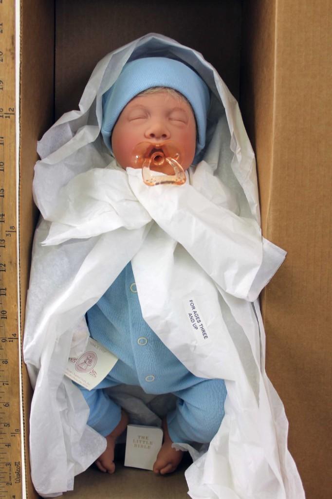 First Born Boy Doll NIB Lee Middleton (1 of 4)