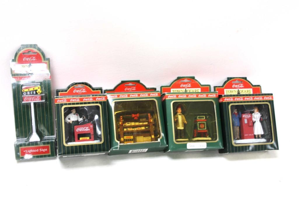 Lot of 5 Coca Cola Town Square Village Accessories (1 of 5)