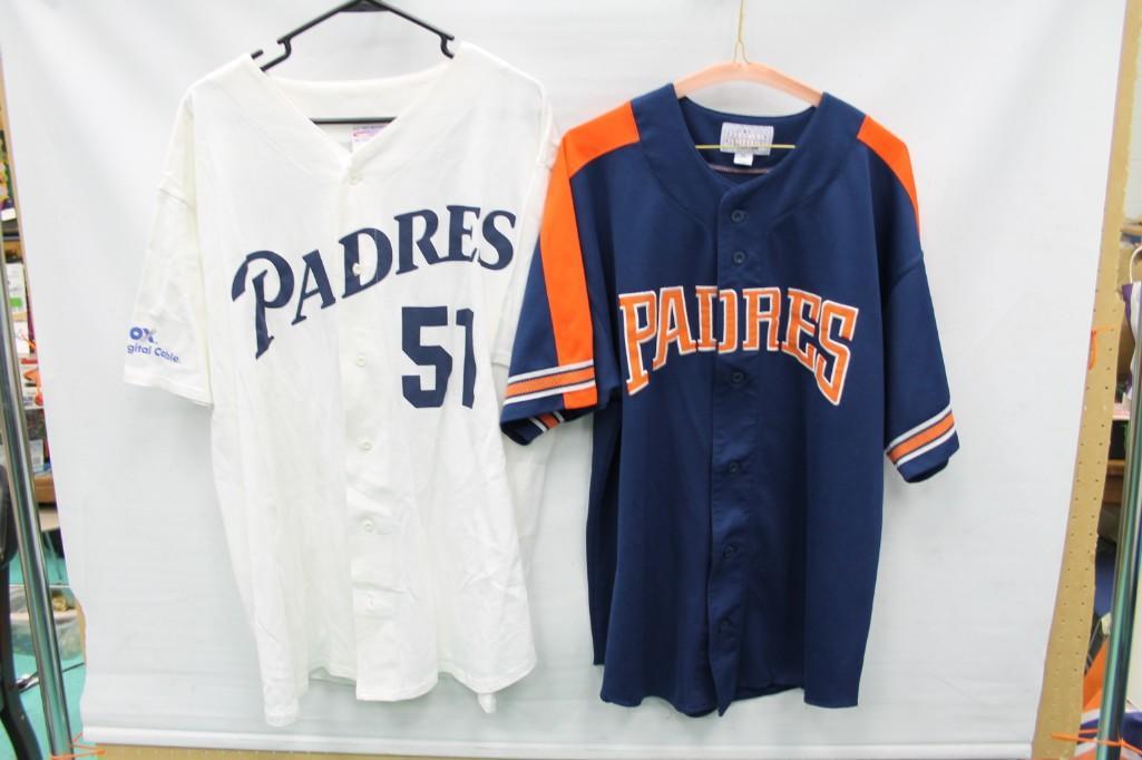 Lot of 2 San Diego Padres Baseball Jerseys: Lot of 2 San Diego Padres Baseball Jerseys both are size XL #51 Hoffman