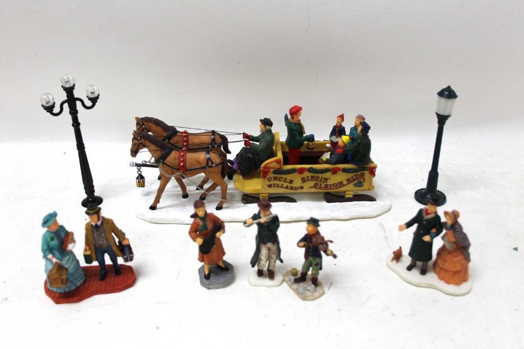 Lot of 8 Lemax Christmas Village Figures and Items (1 of 6)