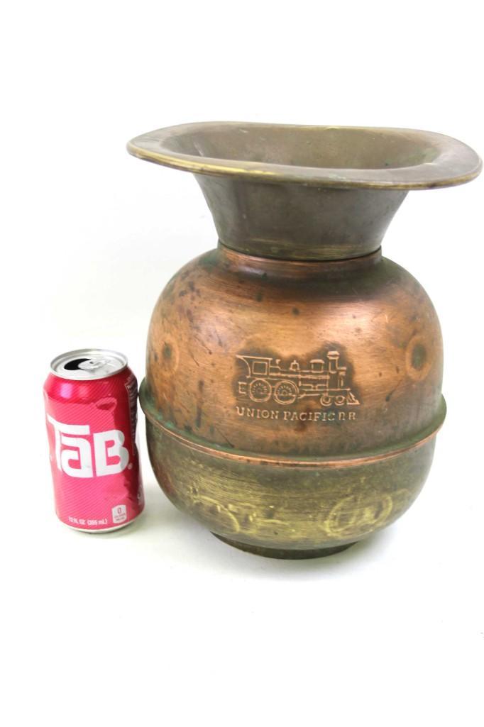 Union Pacific Railroad Train Spittoon Copper and Brass: Union Pacific Railroad Train Spittoon Copper and Brass Condition: a bit bent, please see all pictures