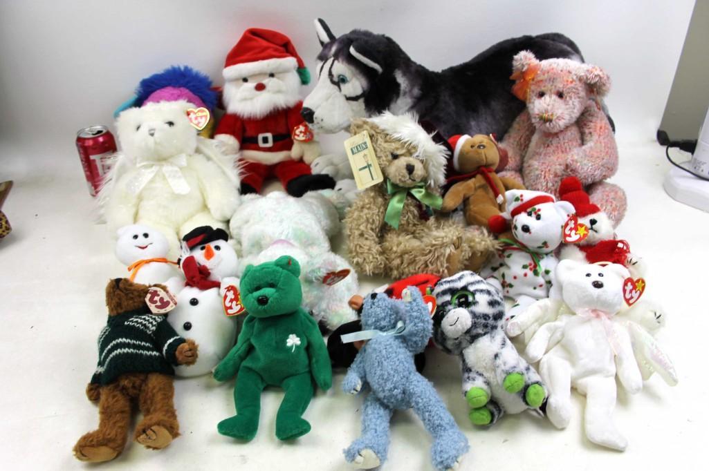 Plush Lot incl Ty Beanie Babies , 1980s Popples , Some: Plush Lot incl Ty Beanie Babies , 1980s Popples , Some Christmas , Etc