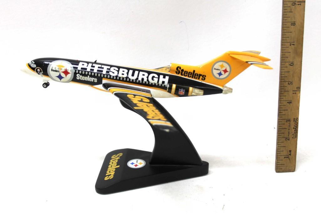 Pittsburgh Steelers Model Airplane w Old Logo: Pittsburgh Steelers Model Airplane w Old Logo