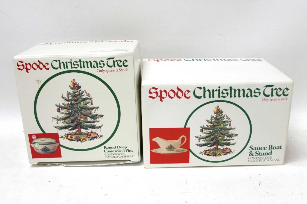 Spode Christmas Tree Sauce Boat and Stand and Round: Spode Christmas Tree Sauce or Gravy Boat and Stand and Round Deep Casserole 1 Pint New in Box