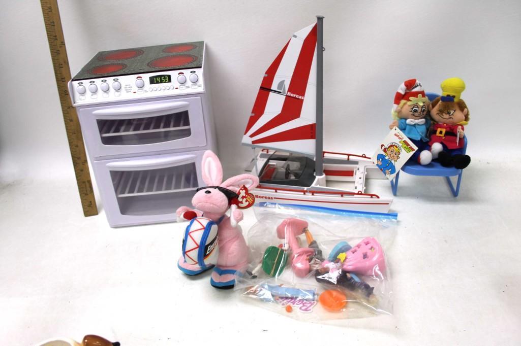 Toy Lot incl Boreas Boat , Kellogs Beanie Breakfast: Toy Lot incl Boreas Boat , Kellogs Beanie Breakfast Bunch , Ty Energizer Bunny , Playmobil Oven , Etc