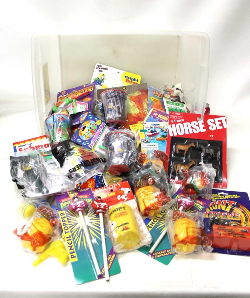 Lot of Small Toys: Lot of Small Toys incl Mighty Morphin Power Rangers Pencil Toppers