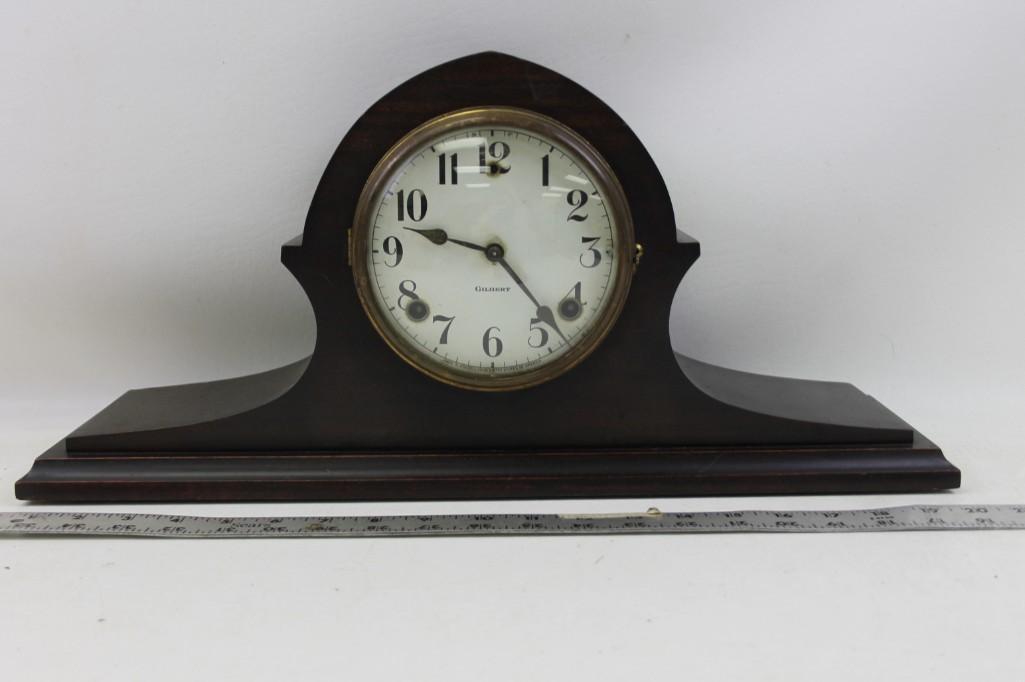 Vintage Gilbert Wind up Mantel Clock with Key and: Vintage Gilbert Wind up Mantel Clock with Key and Pendulum Clock seems to work