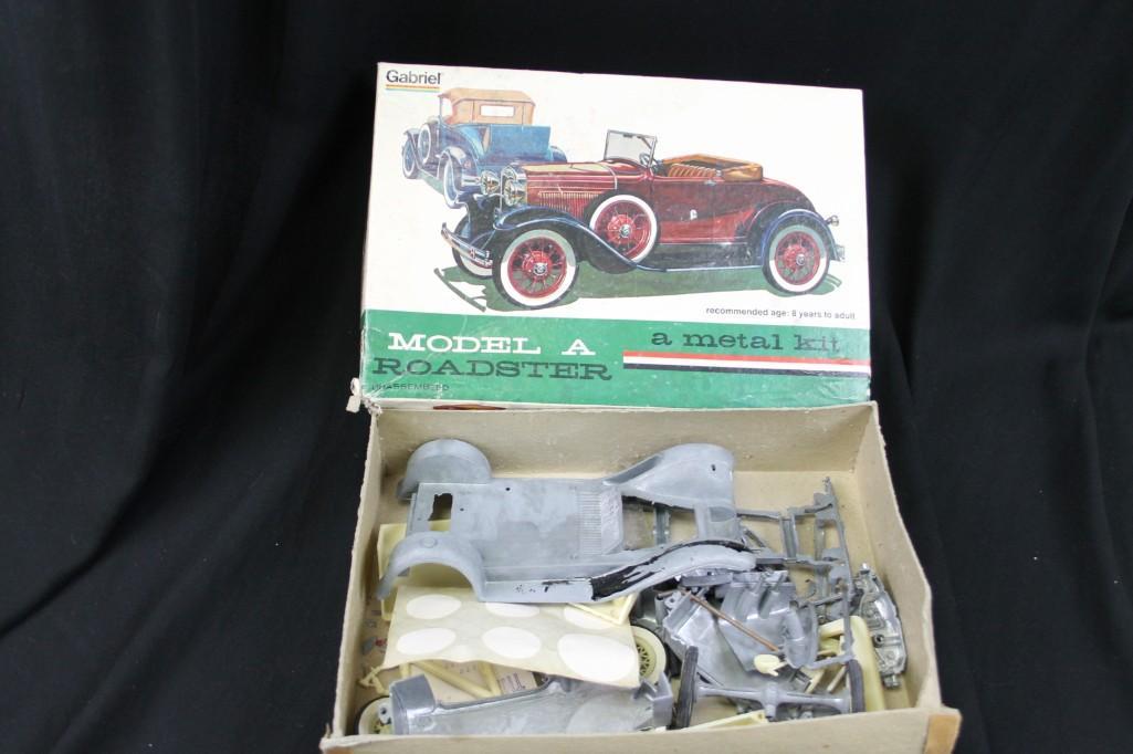 Gabriel Metal Model Kit Model A Roadster: Gabriel Metal Model Kit Model A Roadster