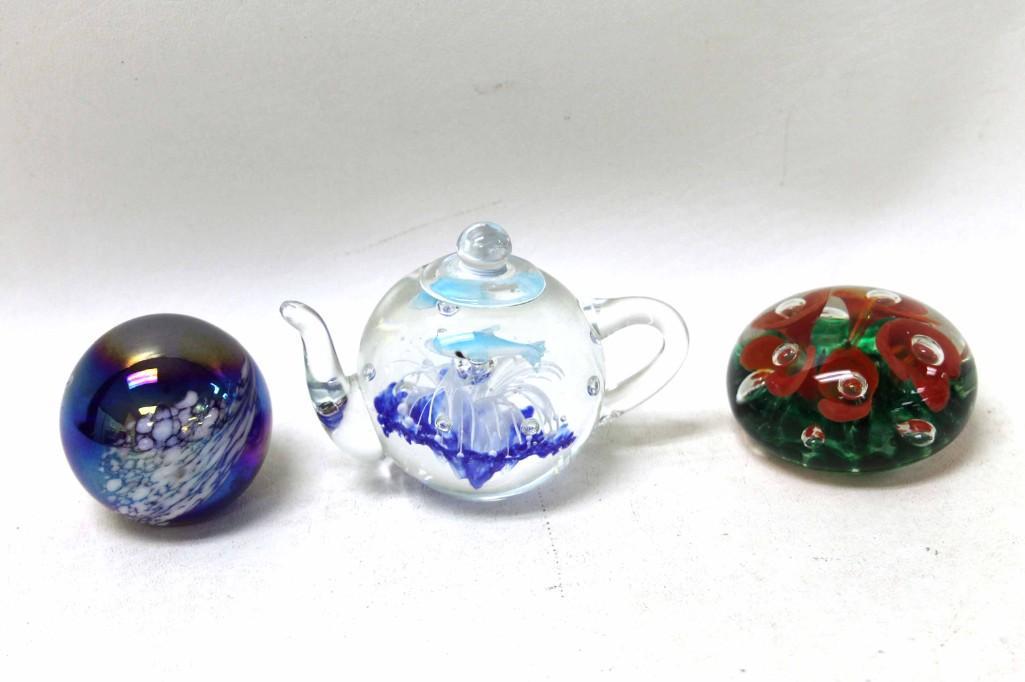 3 Glass Paperweights incl Joe St Clair and GG (1 of 7)