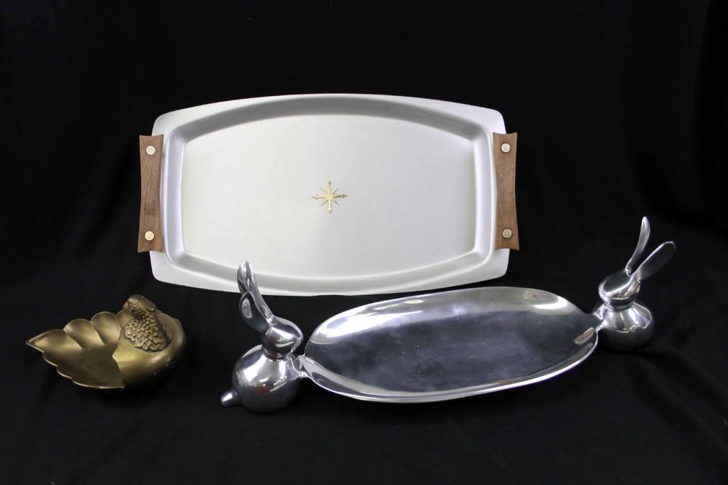 Mirro Medallion Vintage Serving Tray, Aluminum Easter (1 of 6)
