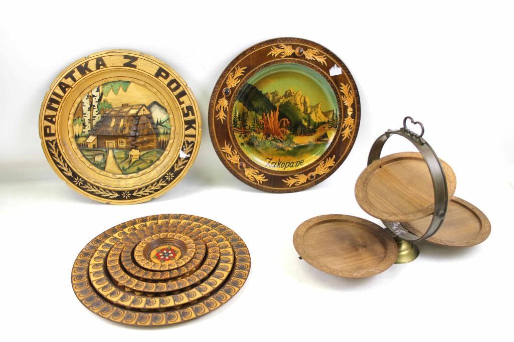 Decorative Wood Plates (1 of 6)
