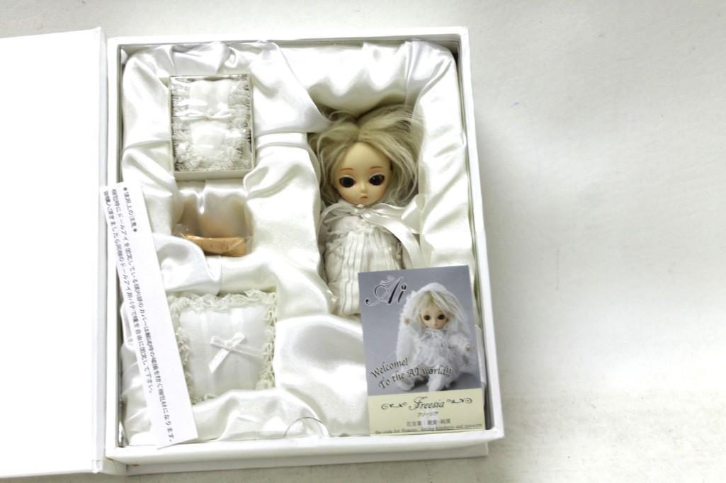 AI Jun Planning Freesia 5" Ball Jointed Pullip Doll w (1 of 5)