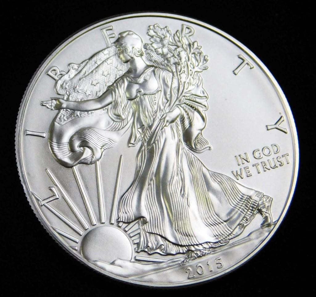 2015 BU American Silver Eagle 1 Oz Silver Round (1 of 2)
