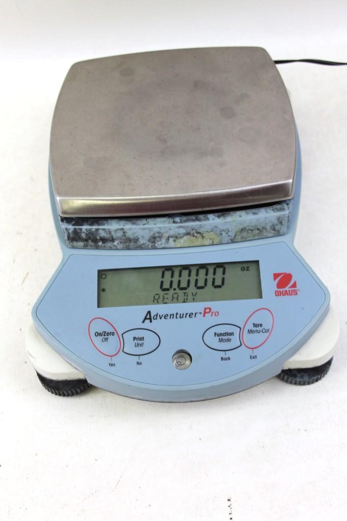 Ohaus Adventurer Pro Analytical Scale / Balance (1 of 5)