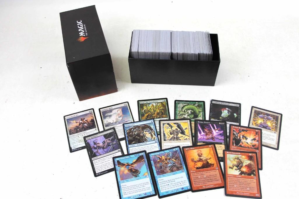 Lot of Magic the Gathering Cards in Box - roughly 500: Lot of Magic The Gathering Cards in Box - roughly 500 or so LOT C