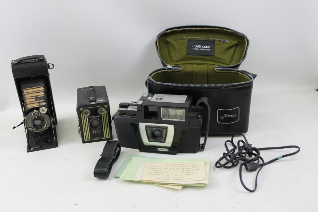 Vintage Kodak Brownie and Fotron Cameras (1 of 10)