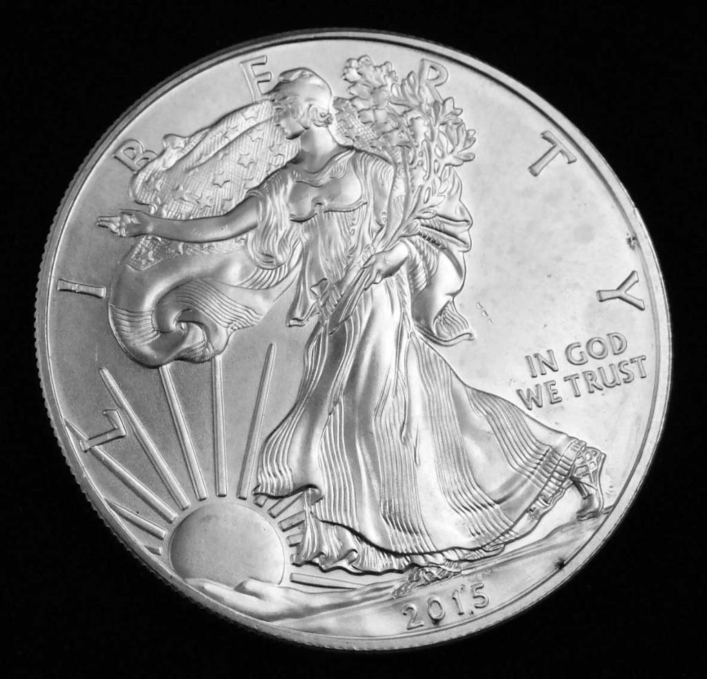2015 BU American Silver Eagle 1 Oz Silver Round Coin (1 of 2)