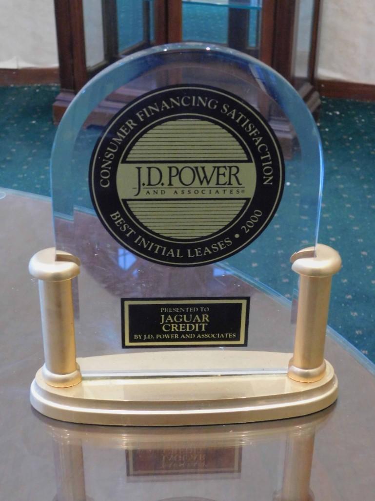 JD Power Jaguar Credit Trophy (2000) 9": JD Power Jaguar Credit Trophy (2000) 9" Because of the current covid 19 situation, pick up times are by appointment only. Pick up for this auction will be Feb 27 and 28 during the auction or Monday, M