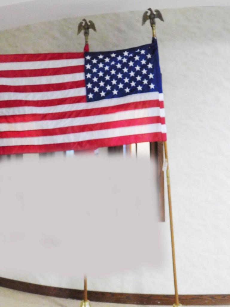 Flag of USA (brass eagle top): Flag of USA (brass eagle top) 8'x6" Because of the current covid 19 situation, pick up times are by appointment only. Pick up for this auction will be Feb 27 and 28 during the auction or Monday, March
