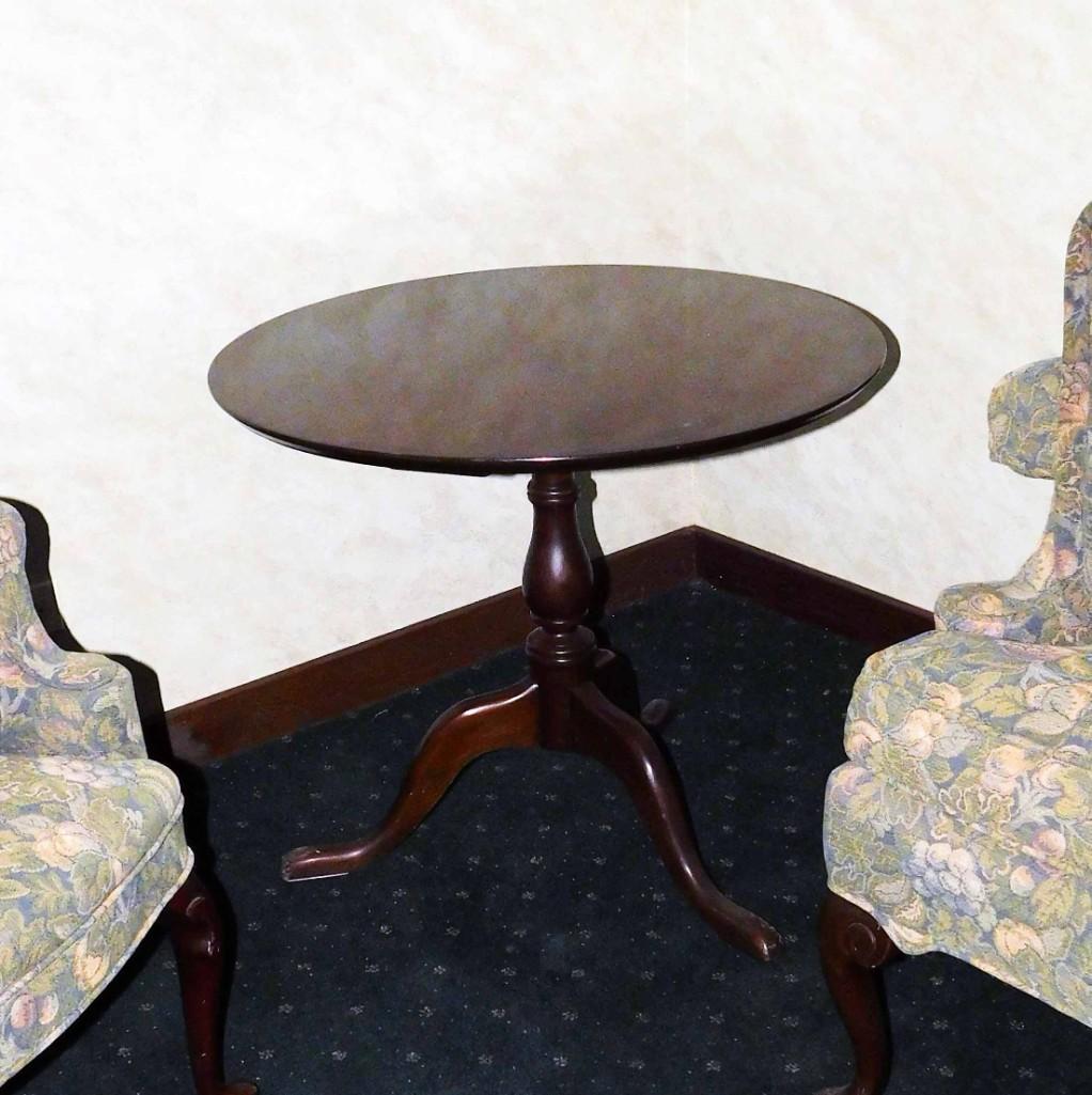 Round Hardin End Table or Side Table: Side Table (round) 29"x2' Hardin Because of the current covid 19 situation, pick up times are by appointment only. Pick up for this auction will be Feb 27 and 28 during the auction or Monday, March 1 