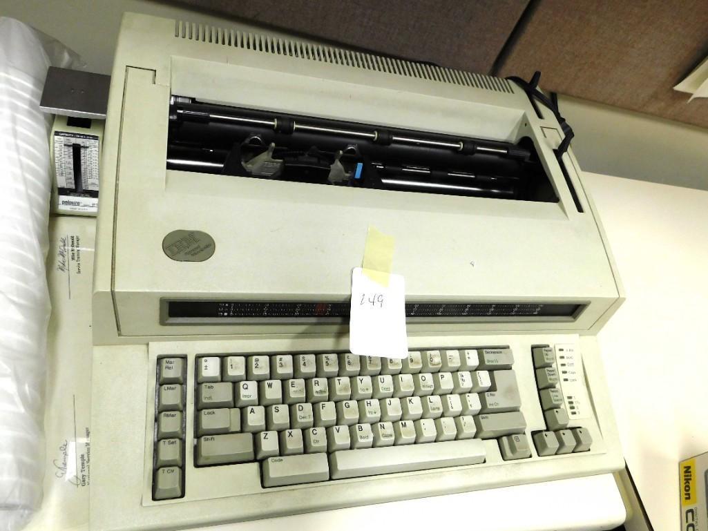IBM Personal Wheel w/Typewriter: IBM Personal Wheel w/Typewriter Because of the current covid 19 situation, pick up times are by appointment only. Pick up for this auction will be Feb 27 and 28 during the auction or Monday, March 1 o