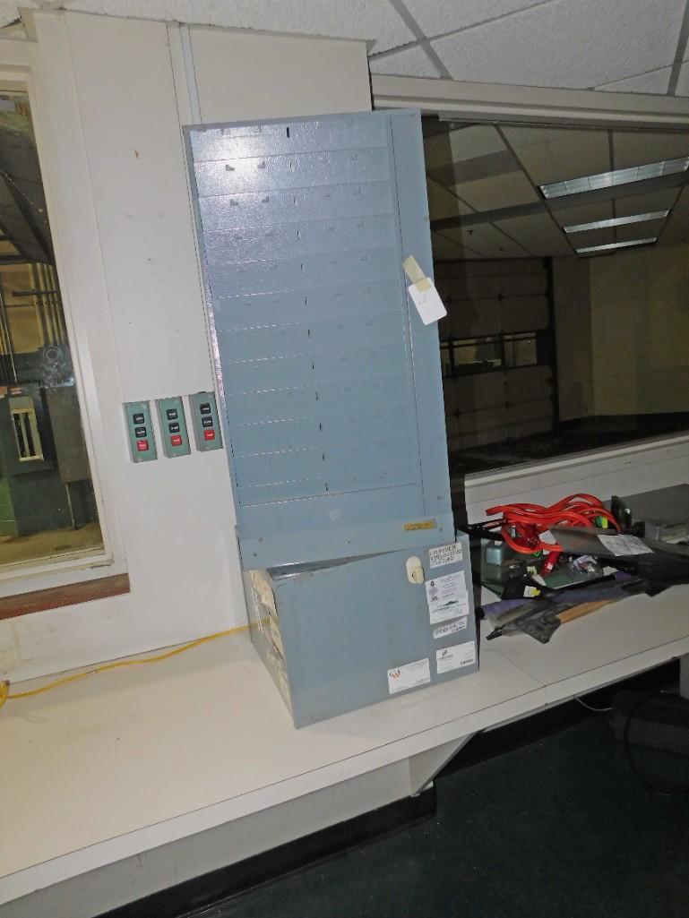 Vintage Service Ticket Carousel: Vintage Service Ticket Carousel Because of the current covid 19 situation, pick up times are by appointment only. Pick up for this auction will be Feb 27 and 28 during the auction or Monday, March 1 o