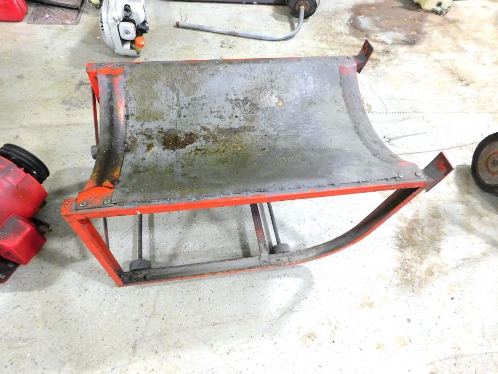 Drum or Barrel Lift: Drum or Barrel Lift or 55 gallon drum cradleBecause of the current covid 19 situation, pick up times are by appointment only. Pick up for this auction will be Feb 27 and 28 during the auction or Monda
