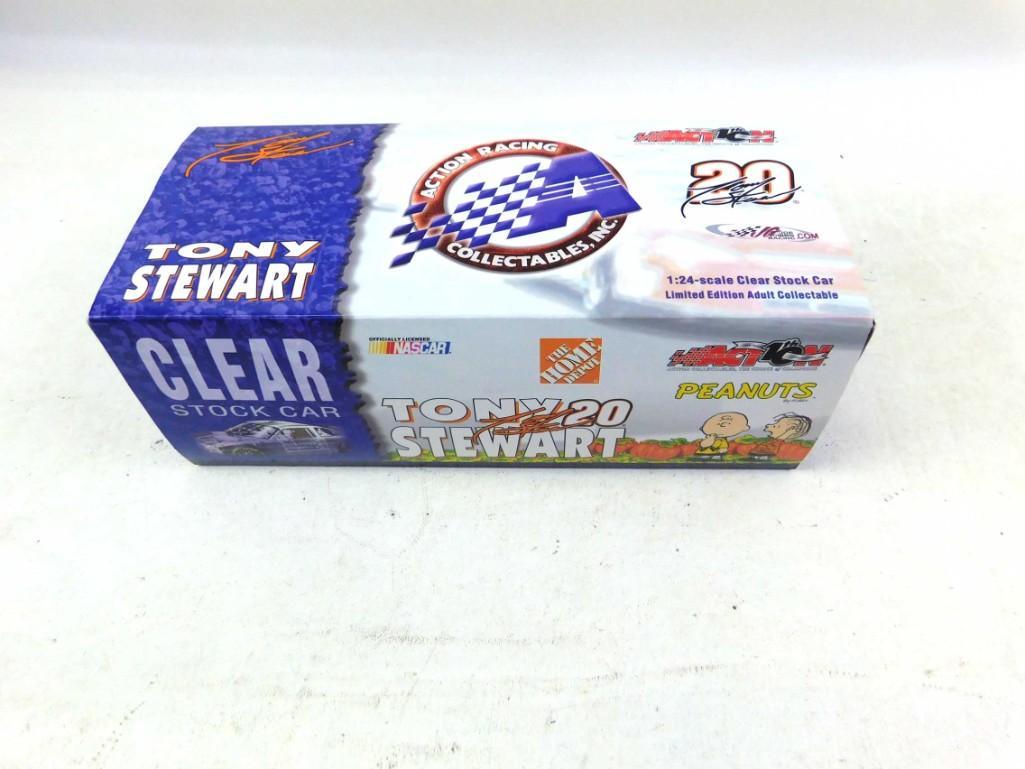 Tony Stewart #20 Home Depot Action Racing 1:24 Scale (1 of 4)