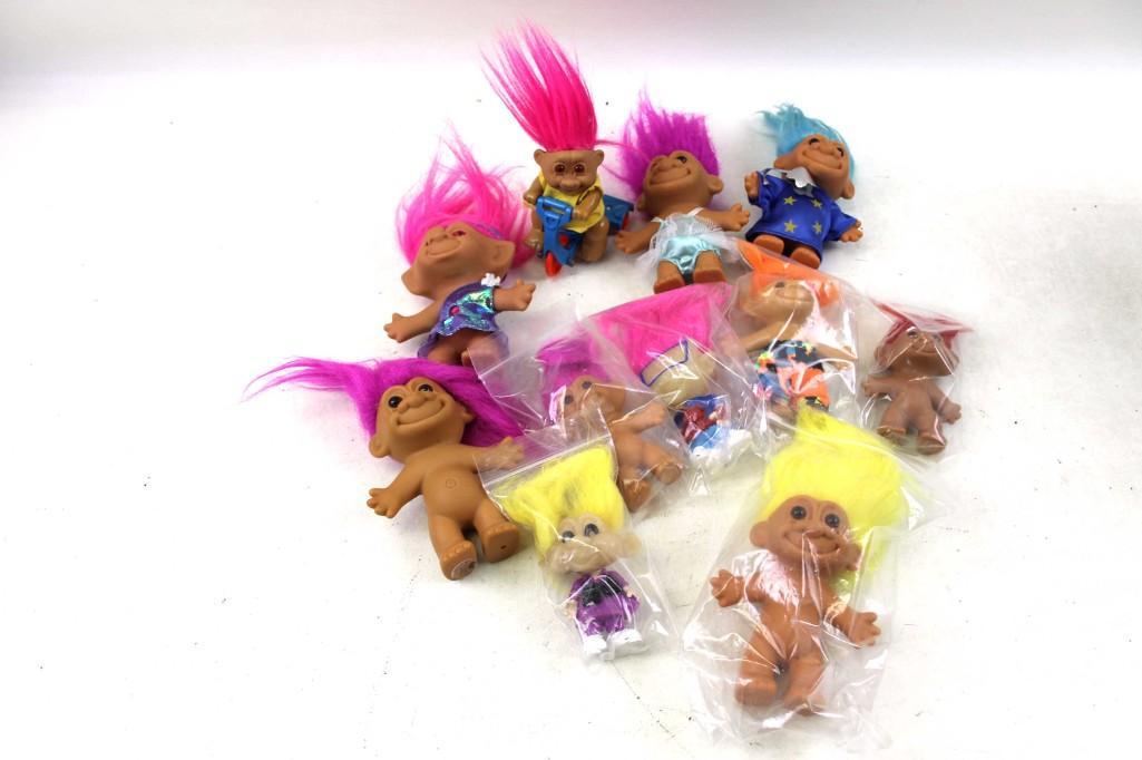 Lot of Troll Dolls (1 of 7)