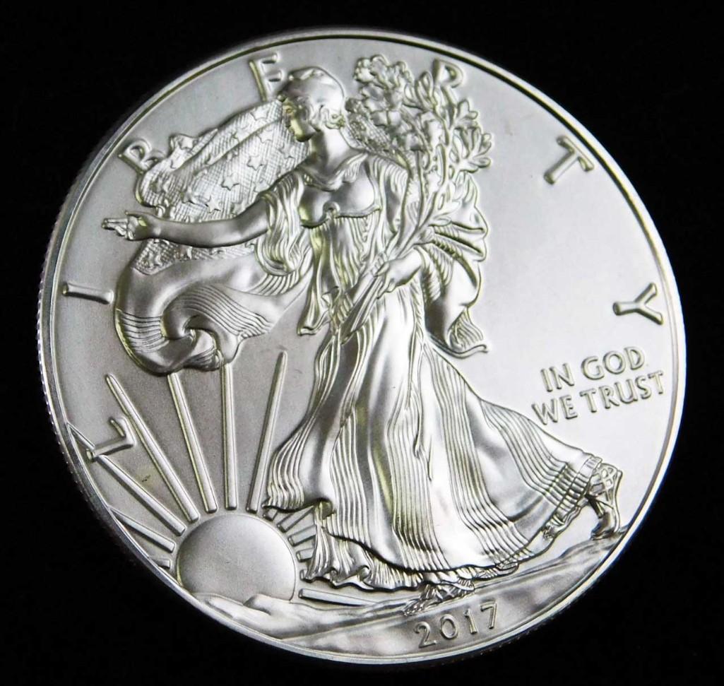 2017 BU American Silver Eagle 1 oz Silver Round Coin (1 of 2)