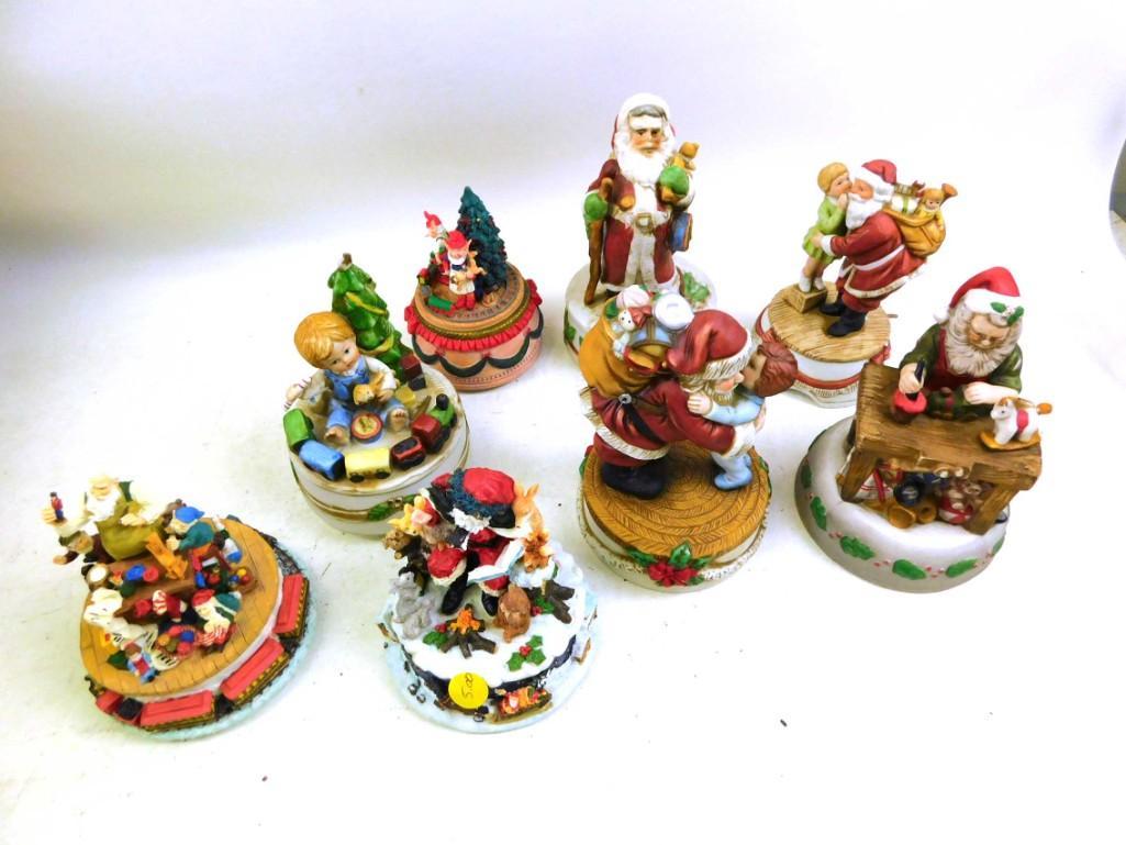 Lot of Christmas incl Music Boxes: Lot of Christmas . These are all music boxes except for 1. They all work. Includes Enesco