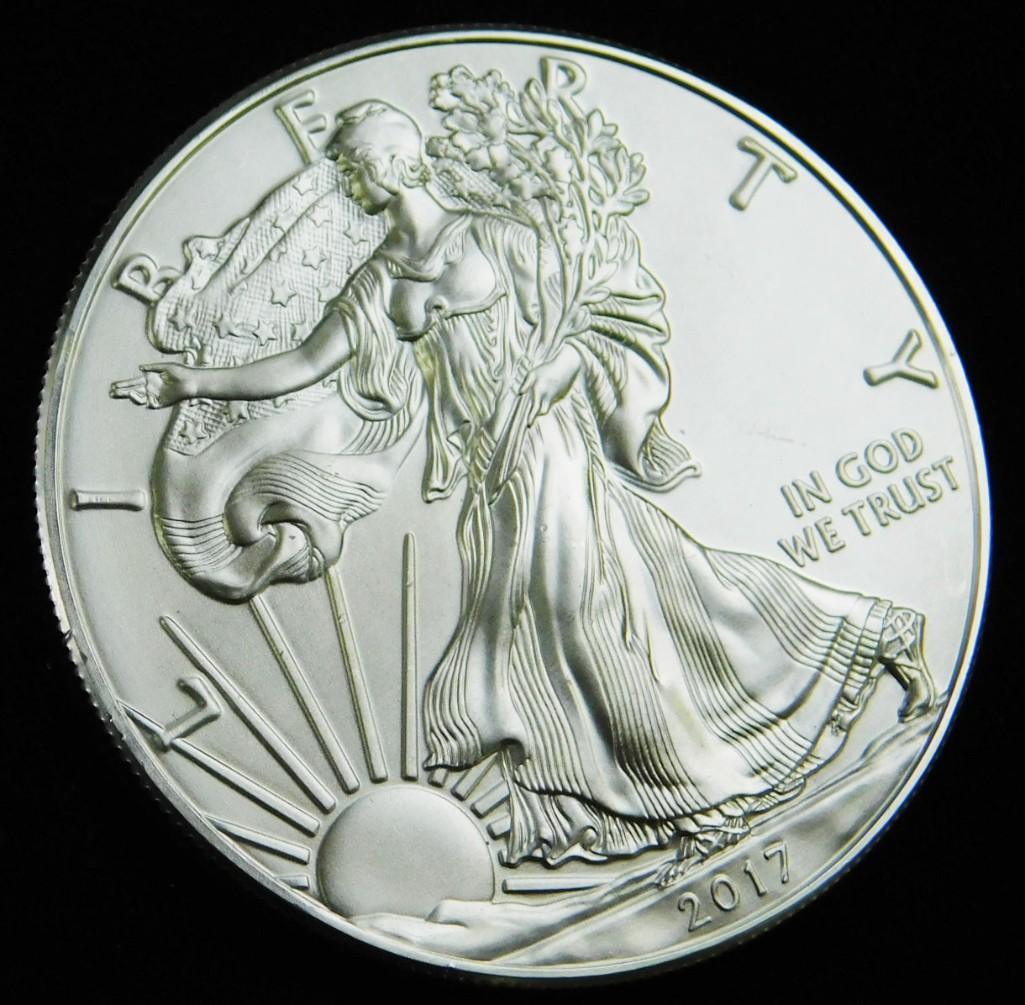 2017 BU American Silver Eagle 1 oz Silver Round (1 of 2)