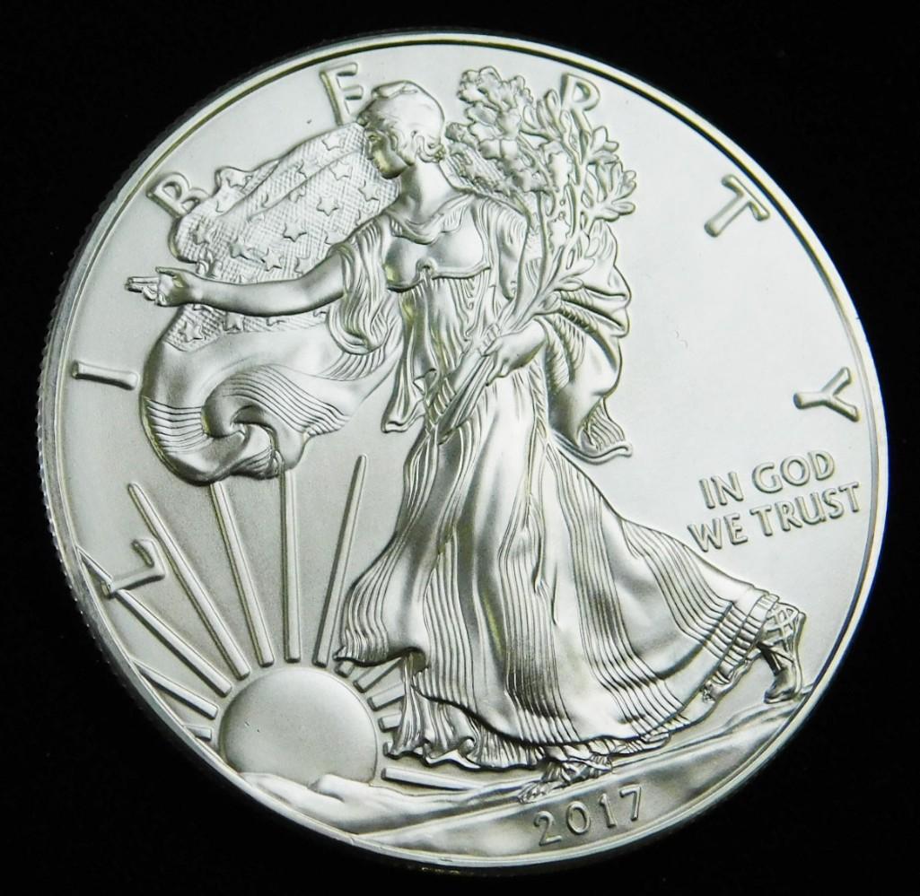 2017 BU American Silver Eagle 1 oz Silver Round: 2017 Brilliant Uncirculated American Silver Eagle 1 ounce Silver Round