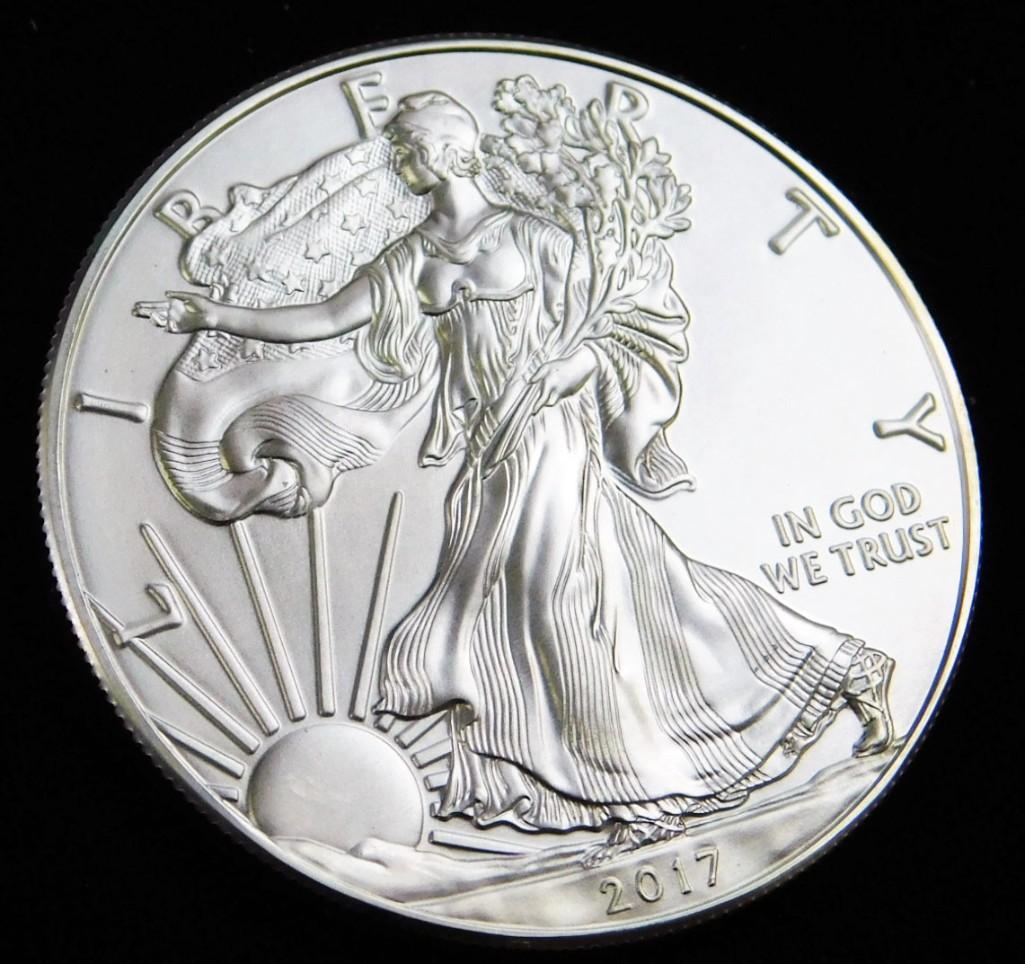 2017 BU American Silver Eagle 1 oz Silver Round (1 of 2)