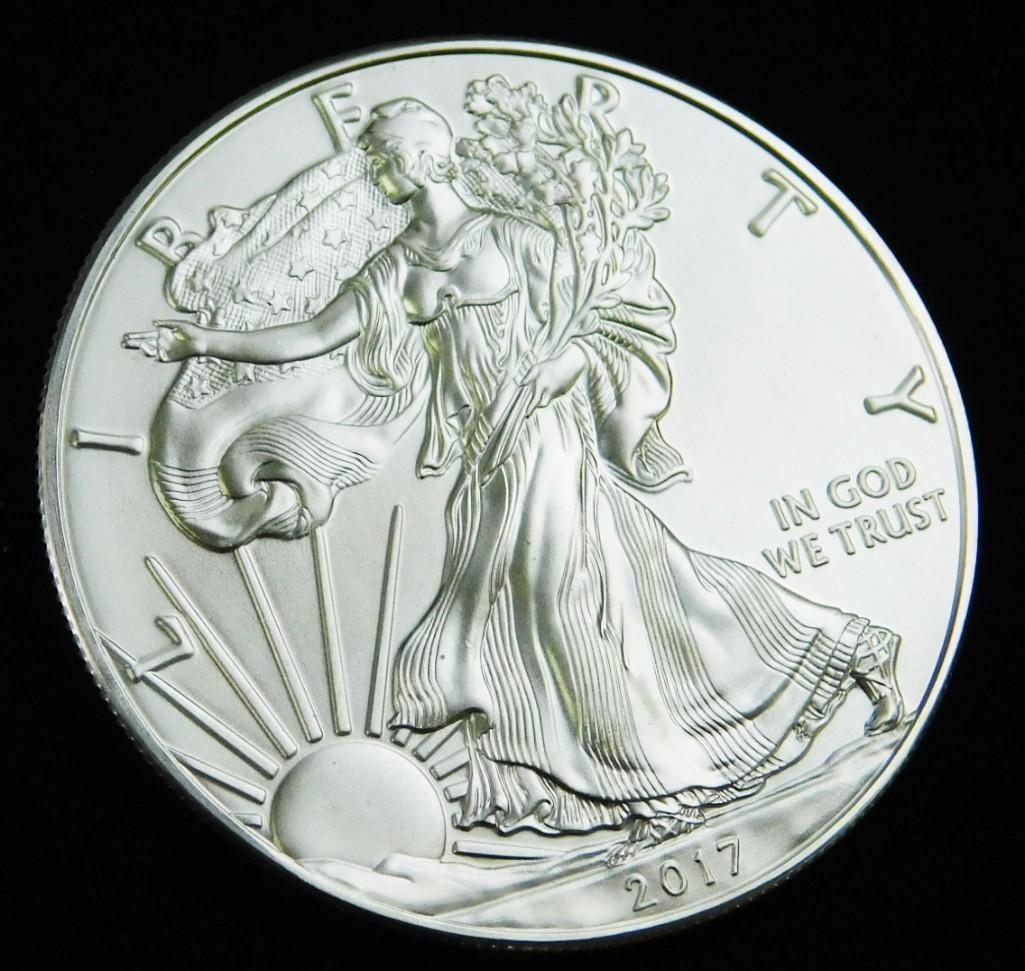 2017 BU American Silver Eagle 1 oz Silver Round (1 of 2)