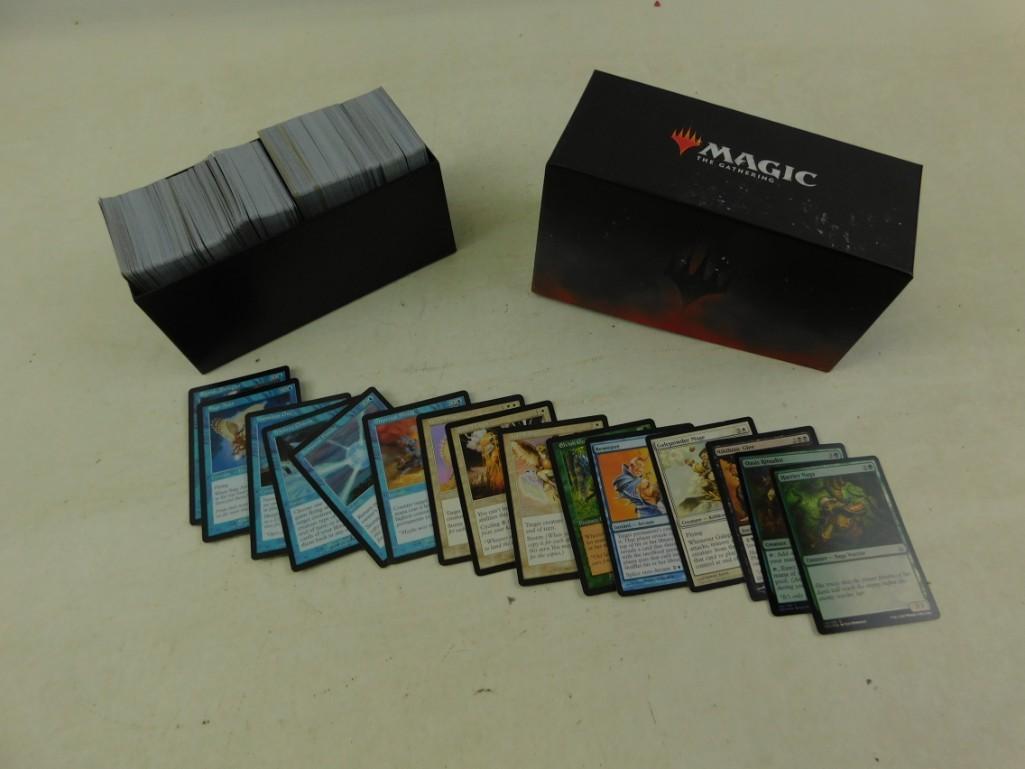 Lot of Approximately 500 MTG Game Cards in a box (1 of 2)