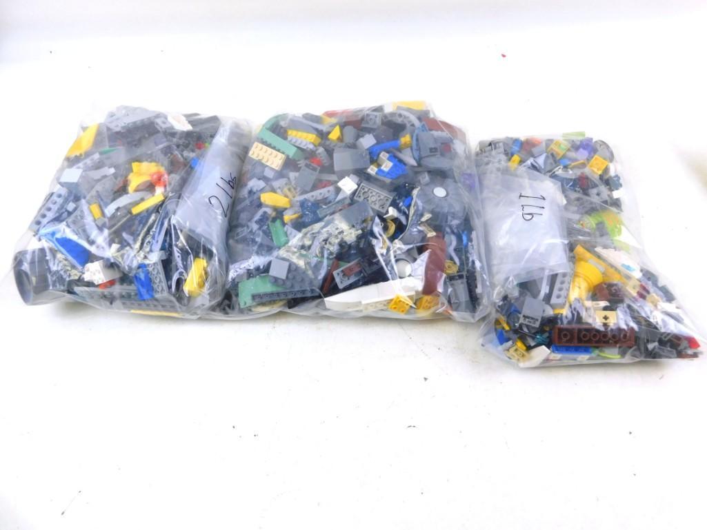 Lot of roughly 5 lbs of assorted Legos (1 of 6)