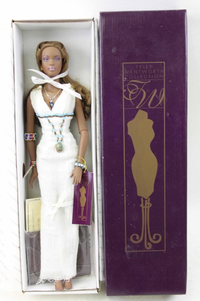 Robert Tonner Tyler Wentworth 16" Ethnic African: Robert Tonner Tyler Wentworth 16" Ethnic African American Vinyl Doll , redressed in handmade Egyptian fashion with INCORRECT Tyler Wentworth box only . Dress has slight fraying at the bottom, plea