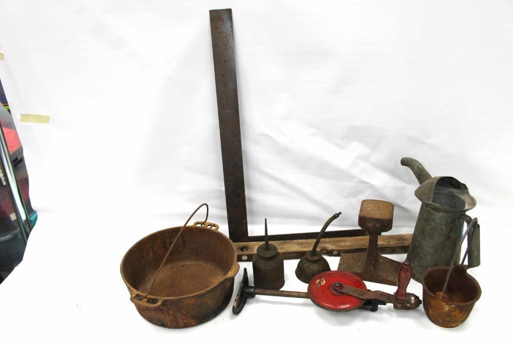 Vintage Lot incl Cast Iron Dutch Oven , Oil Cans , Hand (1 of 8)