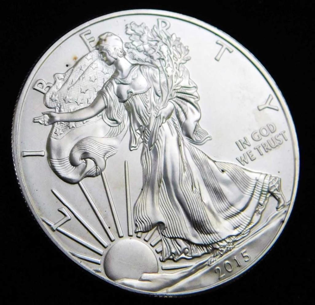 2015 BU American Silver Eagle 1 Oz Silver Round (1 of 2)
