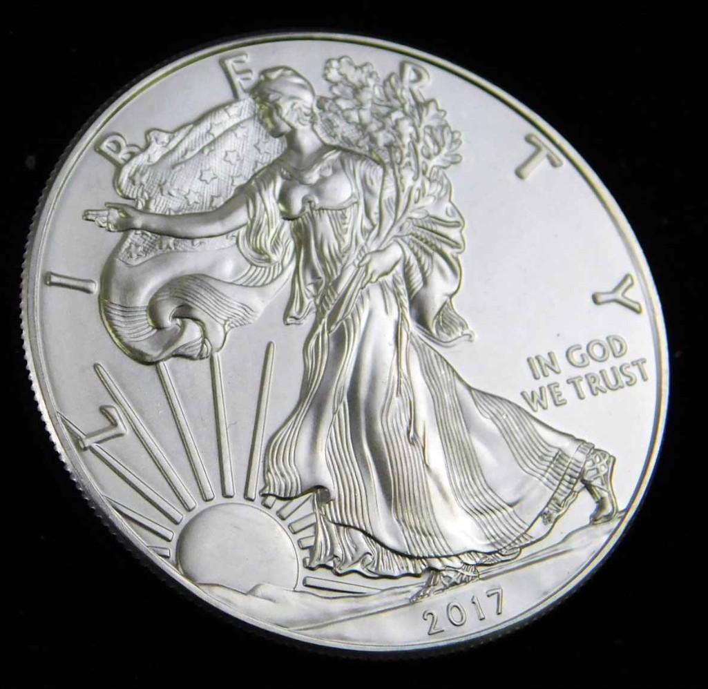 2017 BU American Silver Eagle 1 oz Silver Round (1 of 2)