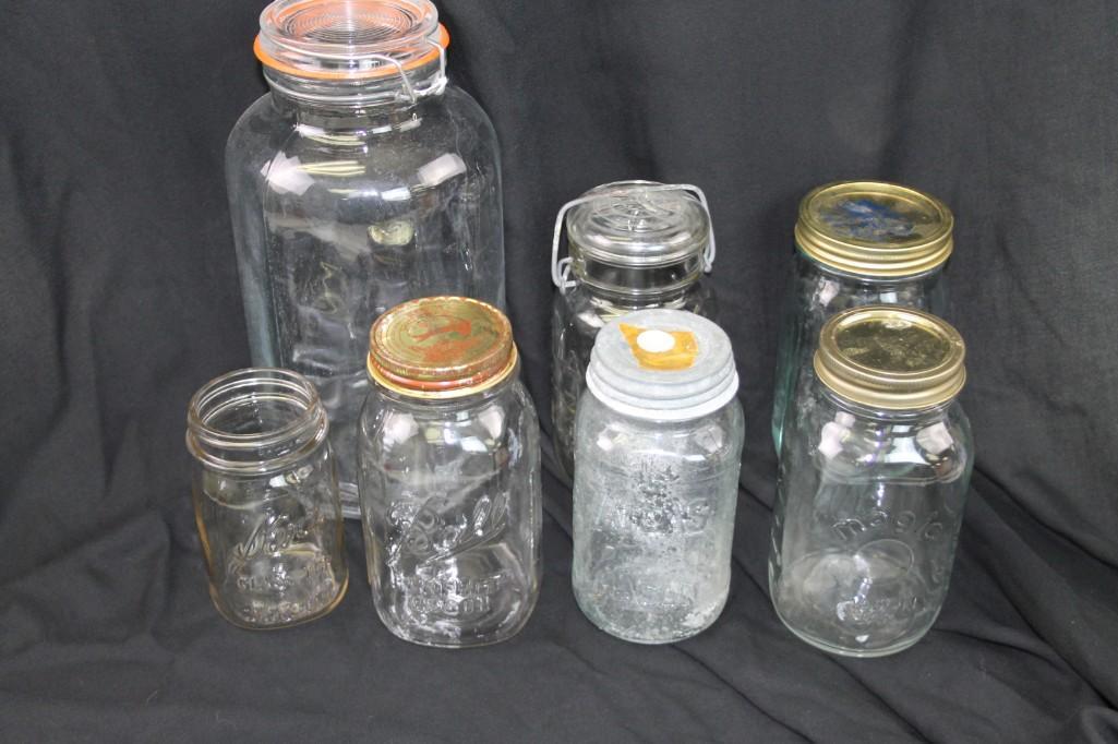 Lot of Vintage Canning Jars: Lot of Vintage Canning Jars