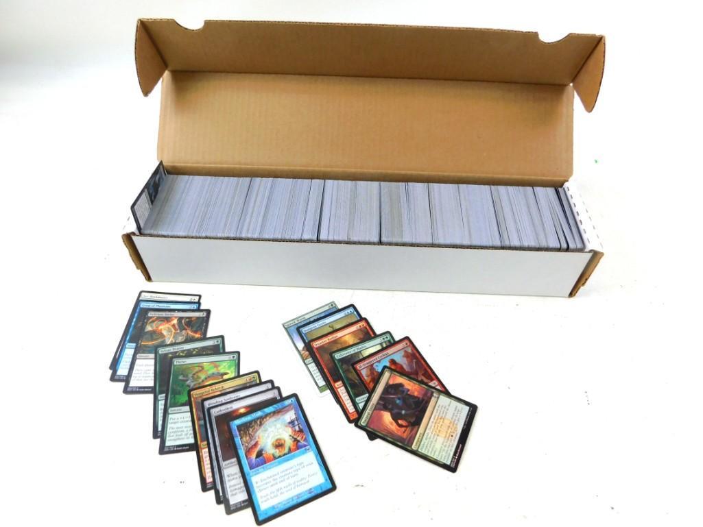 Box of Roughly 1000 Magic The Gathering Game Cards (1 of 3)