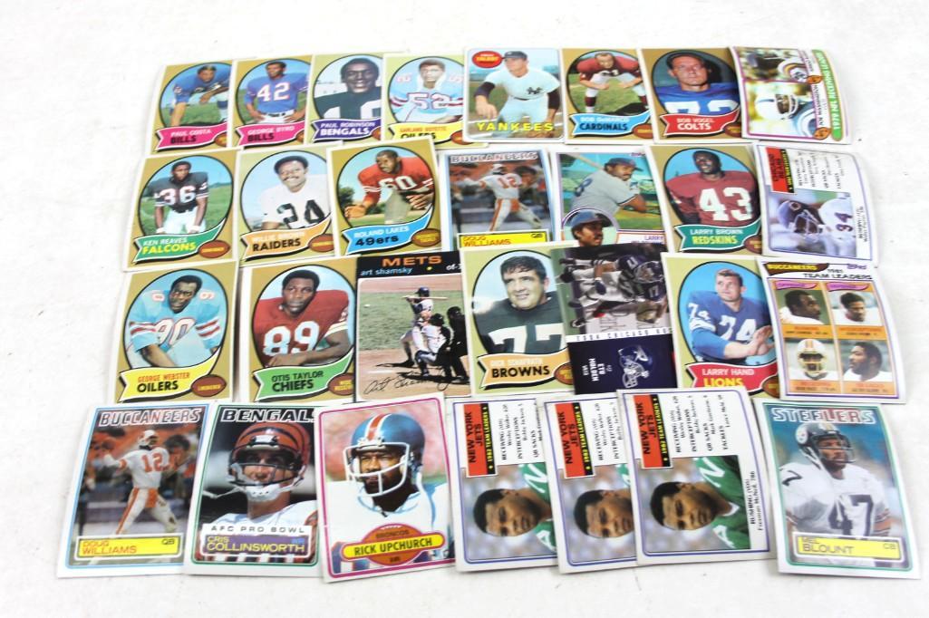 29 Vintage Football Cards , Some Stars: 29 Vintage Football Cards . Some Stars . Includes Paul Costa , George Byrd , Paul Robinson , Bob MeMarco , Bob Vogel , Larry Brown , Doug Williams , Willie Brown , Roland Lakes , Otis Taylor , Art Sha