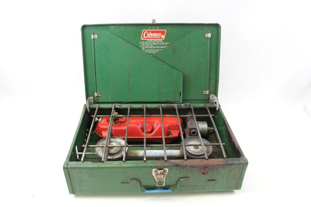 Coleman 2 Burner Camp Stove w Coleman Fuel (1 of 4)