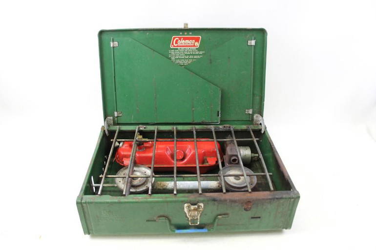 Coleman 2 Burner Camp Stove W Coleman Fuel