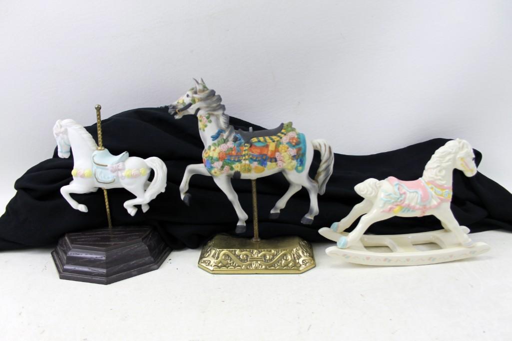 Horse Figurine Lot incl 2 Carousel Horse Figurines and (1 of 5)