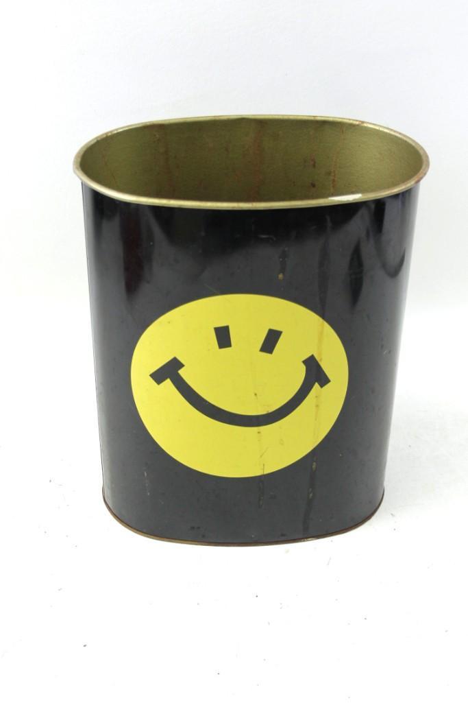 Vintage Metal Smiley Face Wastebasket or Trash Can (1 of 4)