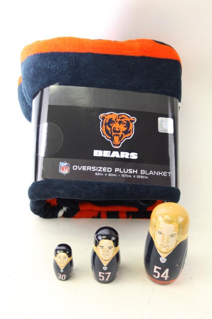 Chicago Bears Lot incl New Blanket and Nesting Dolls (1 of 4)